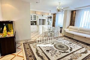 квартира по адресу Дмитра Чижевського ул. (Петра Чаадаева), 2