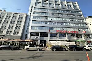 коммерческая по адресу Шота Руставели ул., 16