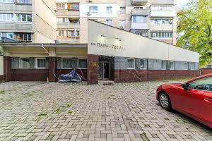 коммерческая по адресу Зеленого Клину ул. (Уссурійська), 2