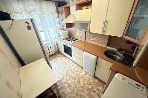 комната по адресу Янтарная ул., 44