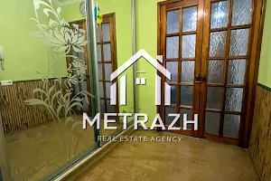 квартира за адресою Польова вул., 8