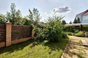 будинок за адресою Осіння, 17