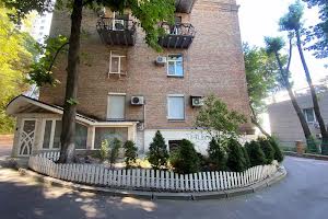 коммерческая по адресу Calle Dilova ул. (Димитрова), 6