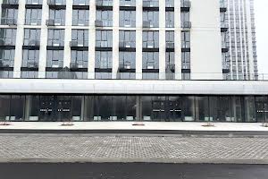коммерческая по адресу Віктора Некрасова, 6