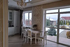 будинок за адресою Сонячна