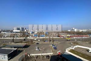 комерційна за адресою Лугова вул., 13-Ж