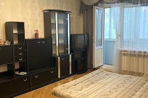 квартира за адресою Милославська вул., 39/48