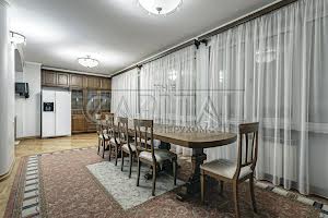 комерційна за адресою Саксаганського вул., 29