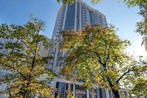 коммерческая по адресу Антоновича ул. (Горького), 109