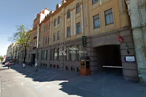 комерційна за адресою Верхній Вал вул., 6