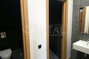 коммерческая по адресу Кловский спуск, 7