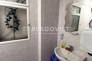 комерційна за адресою Тараса Шевченка пров., 13/21