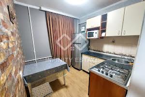 квартира за адресою Авіаконструктора Антонова вул., 8