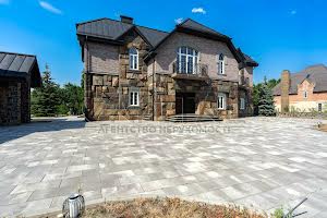будинок за адресою с. Козин, Золотоворітська вул.