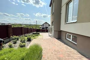 квартира за адресою Демократична вул., 5