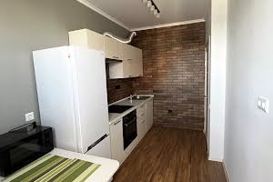 квартира за адресою Сім'ї Кульженків вул. (Петра Дегтяренка), 37