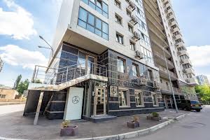 комерційна за адресою Патріарха Мстислава Скрипника вул., 40