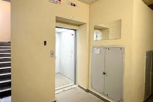 квартира за адресою Драгоманова вул., 8