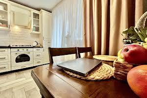 квартира за адресою Степана Бандери вул. (Попова), 31-Б