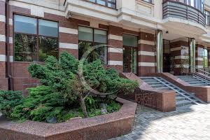 коммерческая по адресу Золотоворотская ул., 13