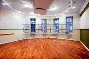 коммерческая по адресу Жилянская ул., 5