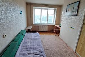 комната по адресу Школьная ул. (Героев Сталинграда), 8