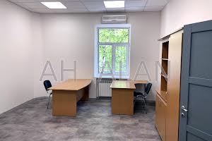 комерційна за адресою Михайла Грушевського вул., 34/1