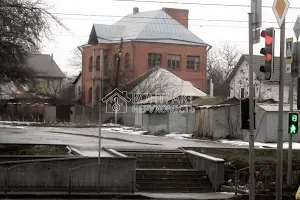 будинок за адресою Фронтова вул.