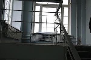 комерційна за адресою Громадянська вул., 5