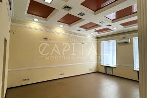 комерційна за адресою Саксаганського вул., 28