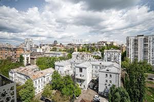 коммерческая по адресу Жилянская ул., 68
