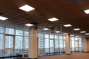 комерційна за адресою Михайла Гришка вул., 3А