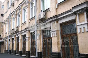 комерційна за адресою Велика Васильківська вул. (Червоноармійська), 77