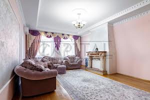 будинок за адресою Святищенська вул.