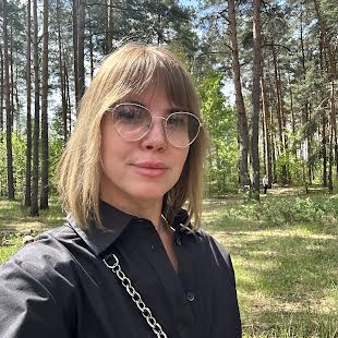 Попова Леся