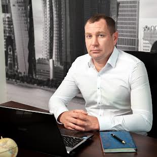 Смірнов Андрій