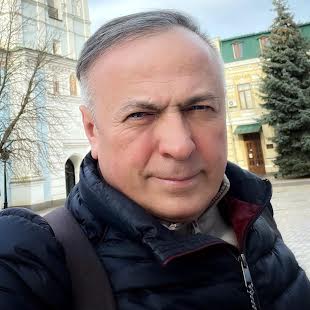 Геннадій