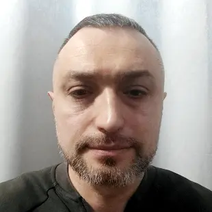 Хорош Роман
