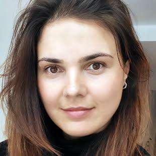 Столока Юлія