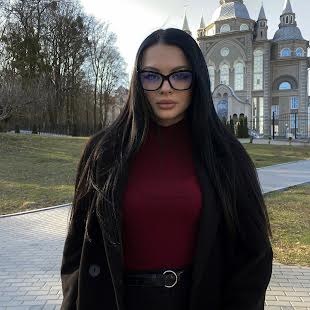 Ткачук Каріна