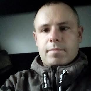 Євген