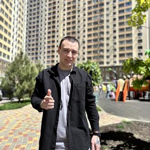 Науменко Роман