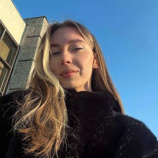Уханьова Софія