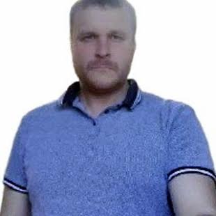 Михайло
