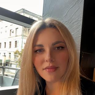 Мирошниченко Галина