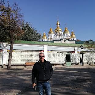 Валерій