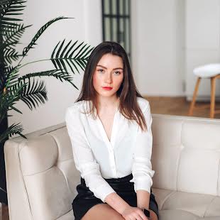 Леміш Євгенія