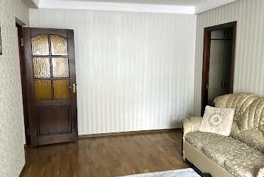 1832477189786124