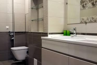 1832585156671124