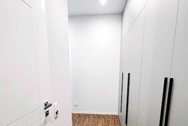 1835757523457132